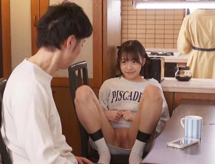 Cô nữ sinh viên đại học hoàn hảo.