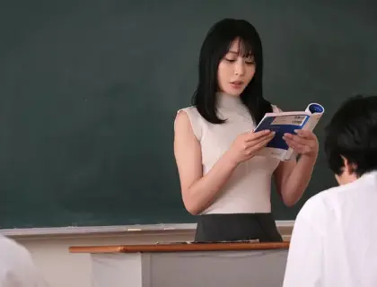 Cô giáo không chung thủy bị khuất phục trước tình cảm và dục vọng của sinh viên